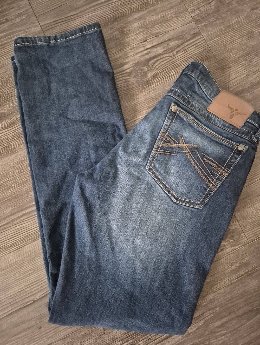 Wrangler 32 X32 Men's Straight Jeans in Medium Blue Wash